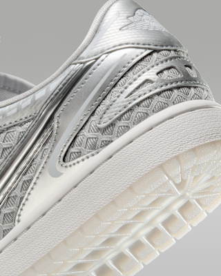 【新品】 NIKE エアジョーダン 1 LOW メソッドオブメイク 白 23 NIKE（ナイキ） エア ジョーダン 1 ロー メソッドオブメイク ☆ NIKE